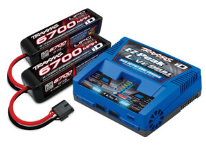 v02_17D8710B3DDD2BA797F70A2FBE91F488.jpg TRAXXAS EZ-PEAK DUAL LIVE 26Ah LADER + 2 x 4S-6700mAh-14,8V BATT