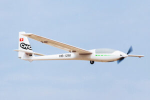 v02_257E2021923B1CBE3DB9EAD74AAAA499.jpg ASW-17 ELECTRIC GLIDER 2500 PNP FMS