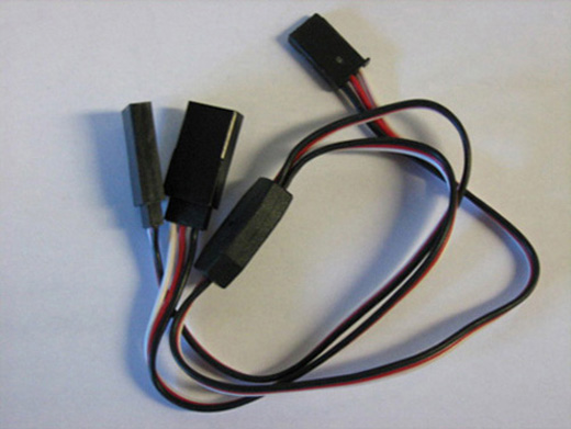 Y-KABEL FUTABA 30CM