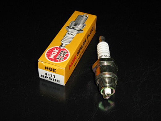BP5HS NGK PLUGG L92YC 4111