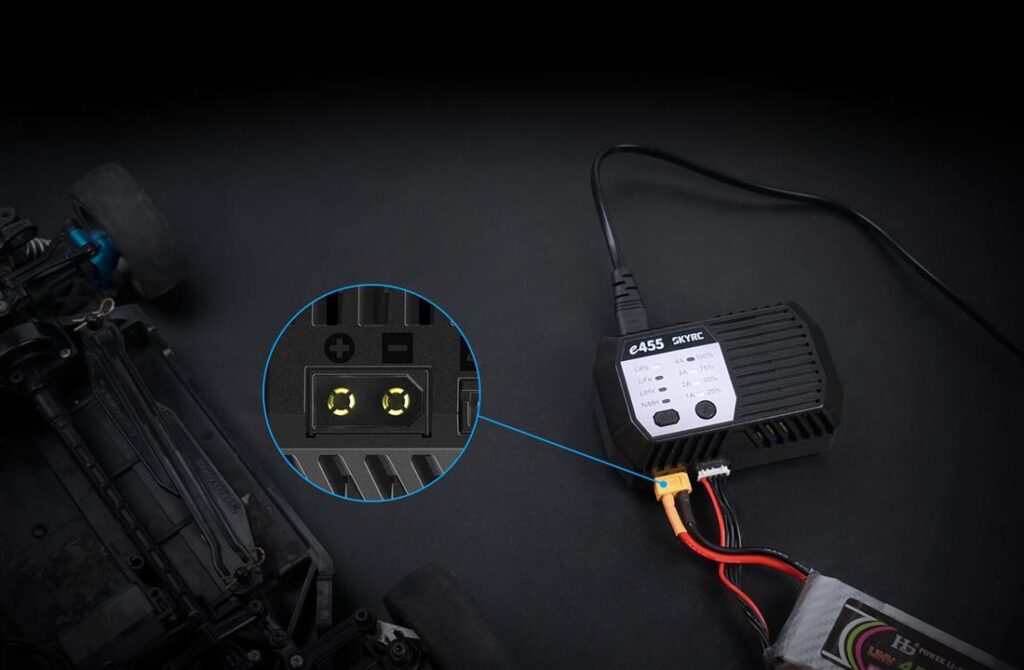 SKYRC E455 LIPO/LIFE/NIMH LADER 2-4S 50W 220V