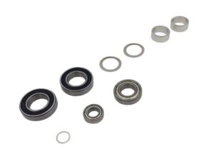 TRANSMISSION BEARING SET