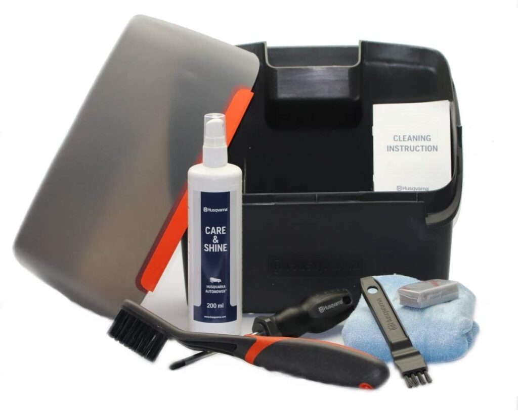 AUTOMOWER RENGJØRINGS KIT