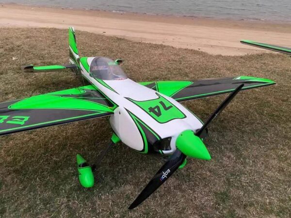 OMP EDGE 74" ARF GREEN - Bilde 1