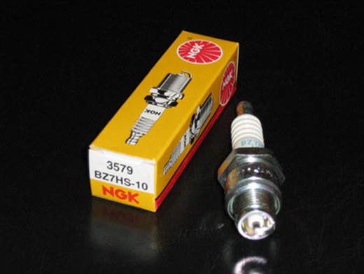BZ7HS-10 NGK PLUGG