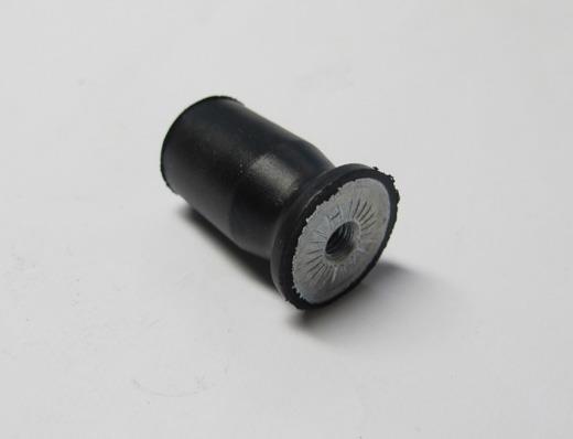 VIBRASJONSDEMPER I HÅNDTAK 254,257 18x31mm