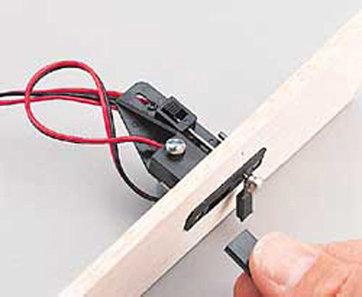 SWITCH/CHARGE JACK MOUTTING SET GP