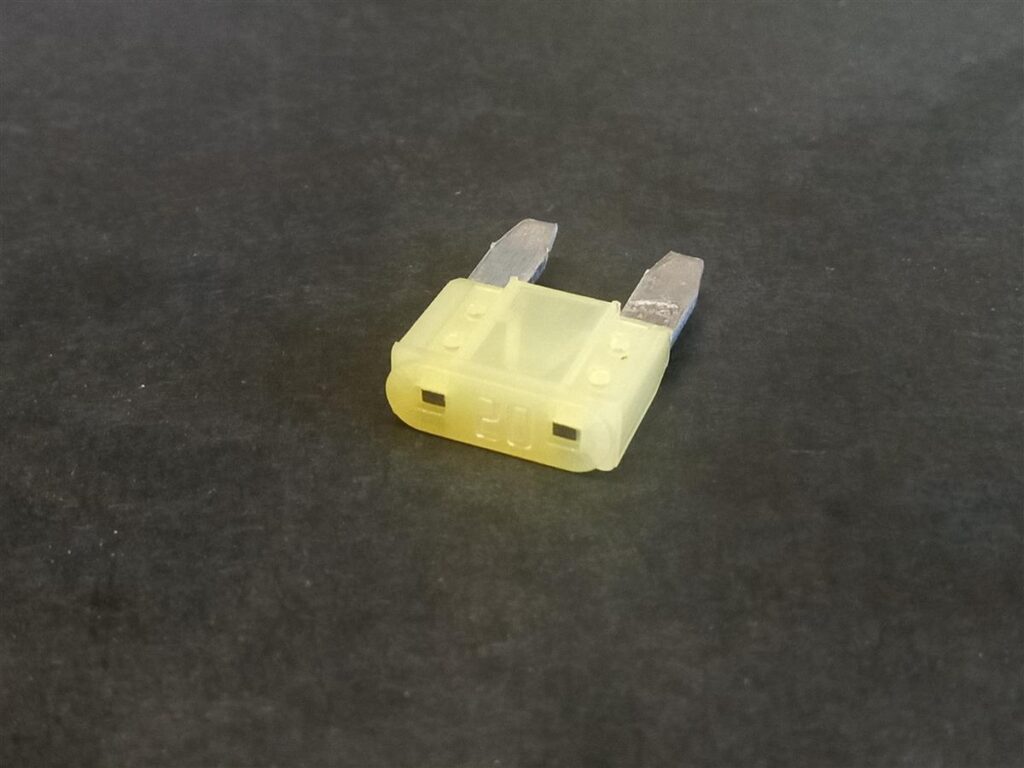 STIKKSIKRING FLAT MINI GUL - 20A