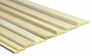 BALSA BAKKANTLIST 10X50MM