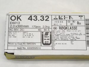 v02_776176011BCC172A2FD3AF0F7D851B48.jpg ELEKTRODE OK 43,32 2,0 X 300 PK.PRIS ESAB 2,0 KG