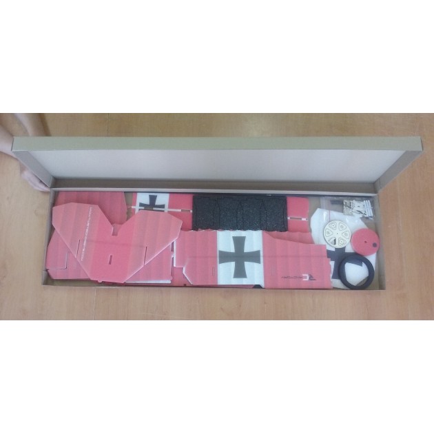 CRACK FOKKER DR. I RC FACTORY