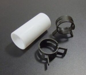 v02_95A94A419719D2AF879D8E31734C3A6A.jpg 6CM TEFLONSLANGE M/CLIPS FOR 25MM RØR