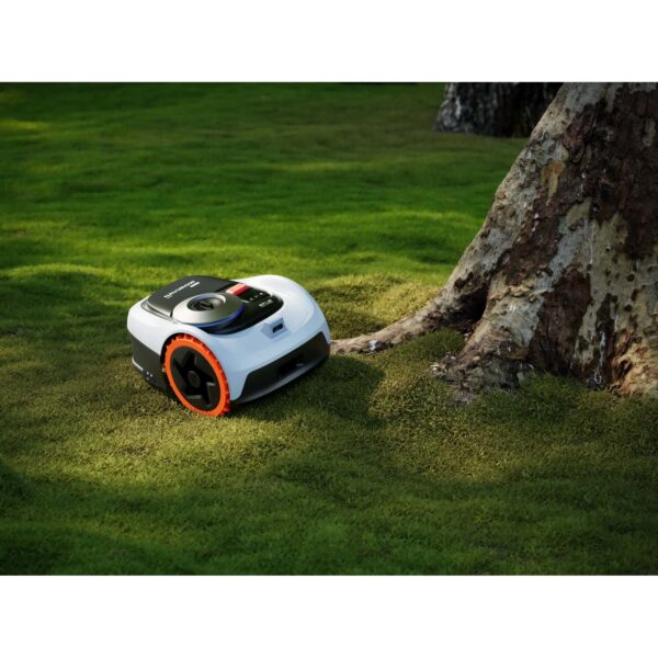 SEGWAY NAVIMOW I-SERIE I210E MED TREHJULSTREKK (AWD) - Bilde 1