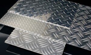 ALUMINIUM DØRKPLATE 0,5MM  5754 H224 - pris/m²