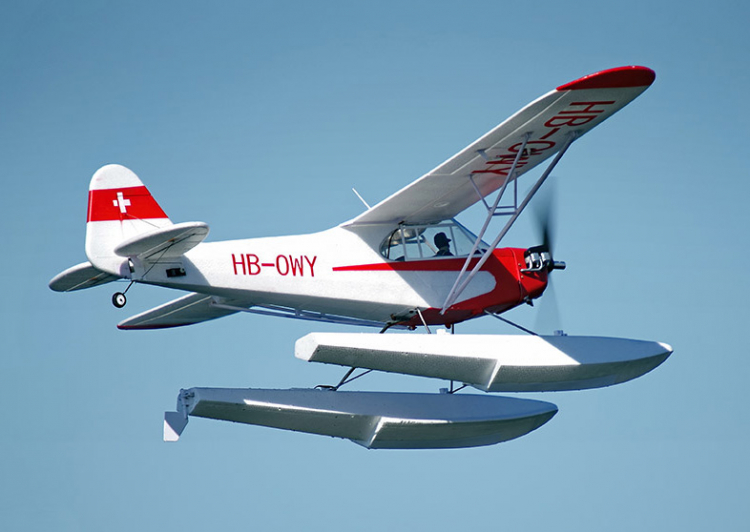J3 CUB V4 1400MM W/FLOATS REFLEX V2-GYRO PNP FMS