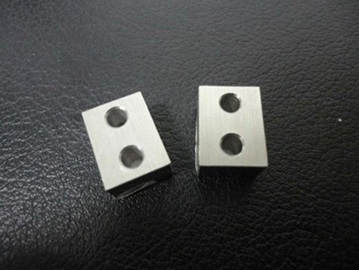 ALU SPACER BLOKK