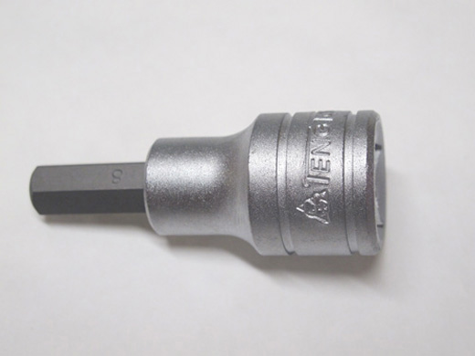 8MM UNBRAKO FOR INNV. SEKSKANTHULL. MED ½" FESTE - TENG TOOLS