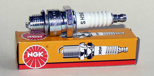 TENNPLUGG NGK B6HS 4510