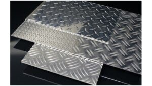 ALUMINIUM DØRKPLATE 6MM H114/H224 - pris/m²