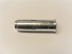 v02_DF47B1723695A36F373864DE5180C3DE.jpg INNSLAGSANKER M/KRAGE ELZ 10X40MM BOR=12MM