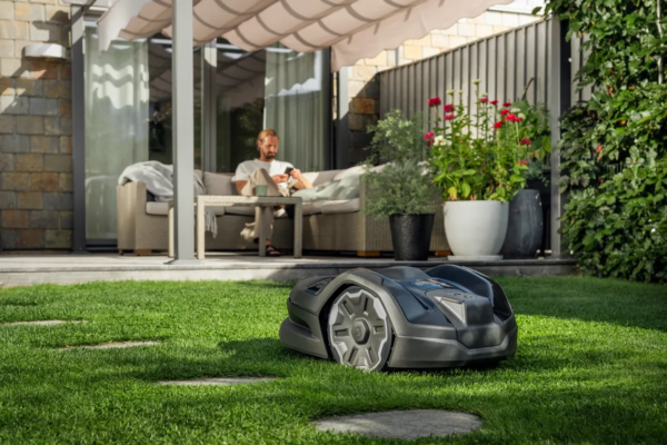 HUSQVARNA AUTOMOWER AM 305E NERA EDGECUT ROBOTKLIPPER - Bilde 2