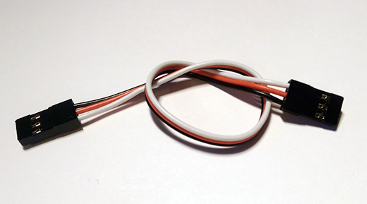 PATCH-KABEL 15CM FUTABA