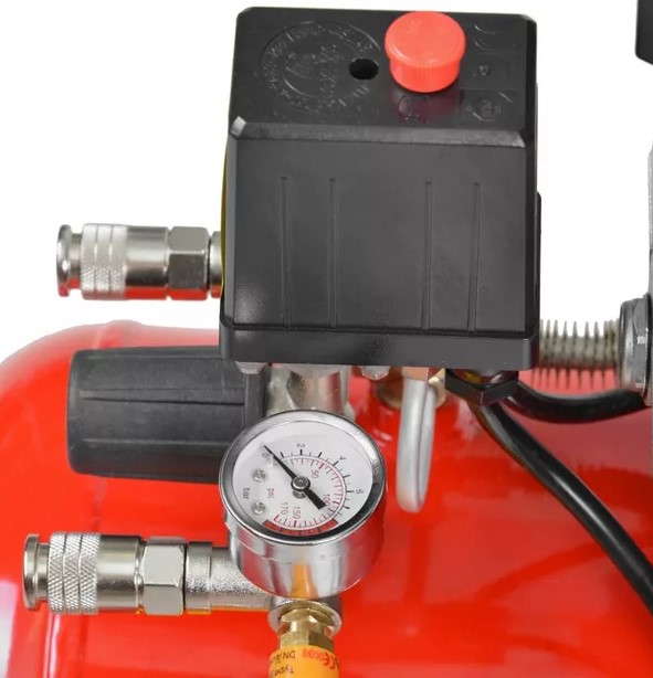 KOMPRESSOR 50L 2-SYL. 2,2KW 3HK 316L/MIN 8-BAR HECHT - Bilde 3