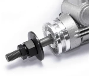 OS MAX FS-64V 4-STROKE ENGINE